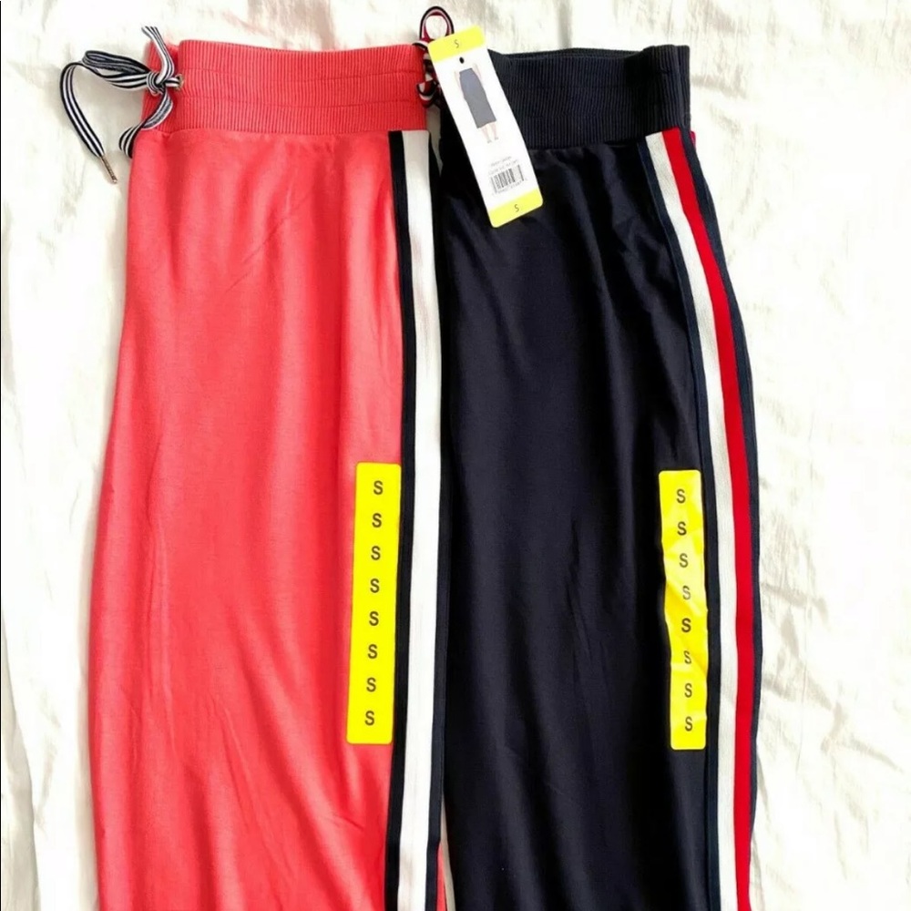 Tommy Hilfiger Soft Stretch Midi Skirt in Coral ✨